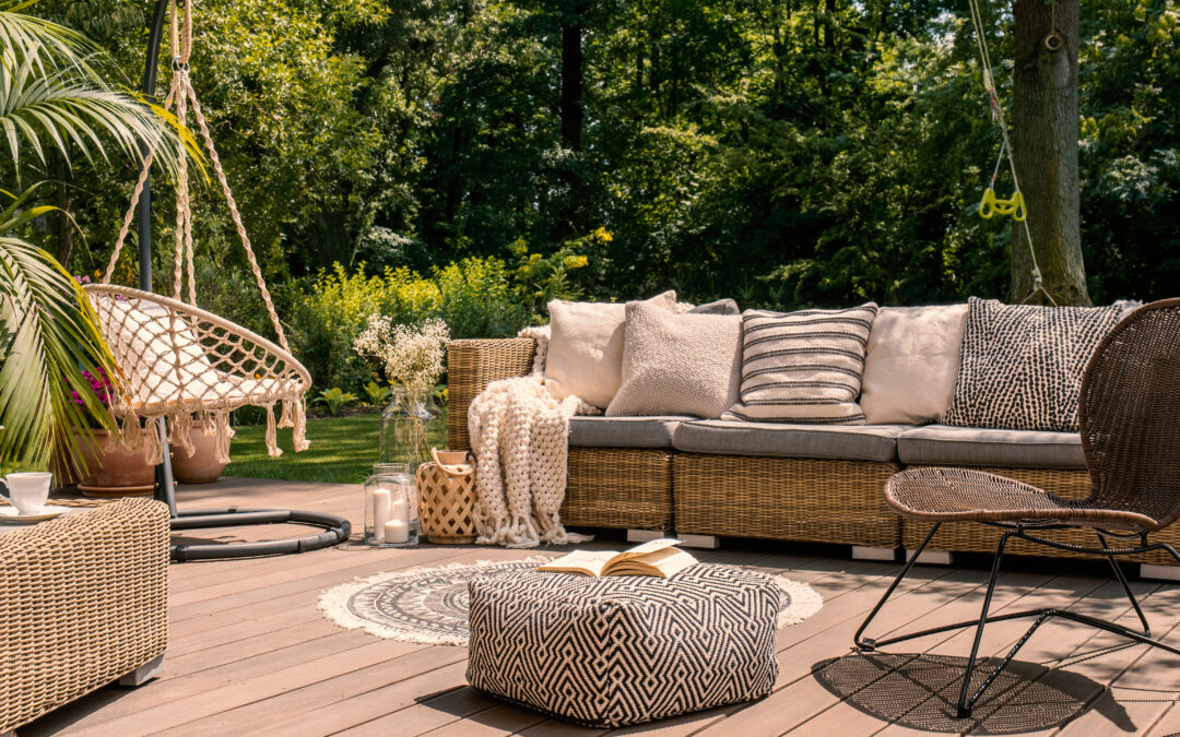 How to Find the Best Deck Contractor